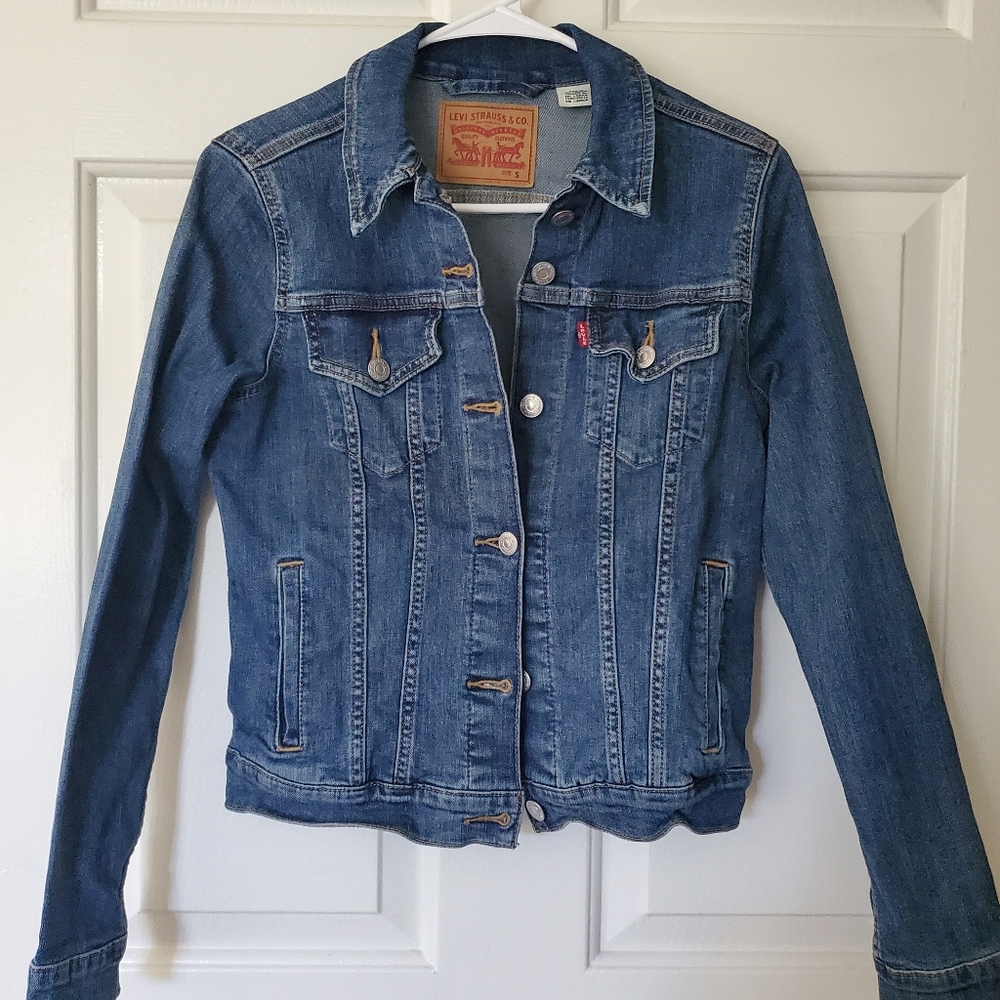 Levi's Women's Trucker Jean Jacket